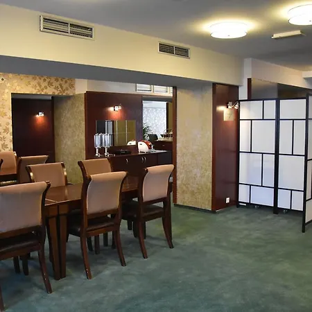Szálloda Empire Hotel 3*
